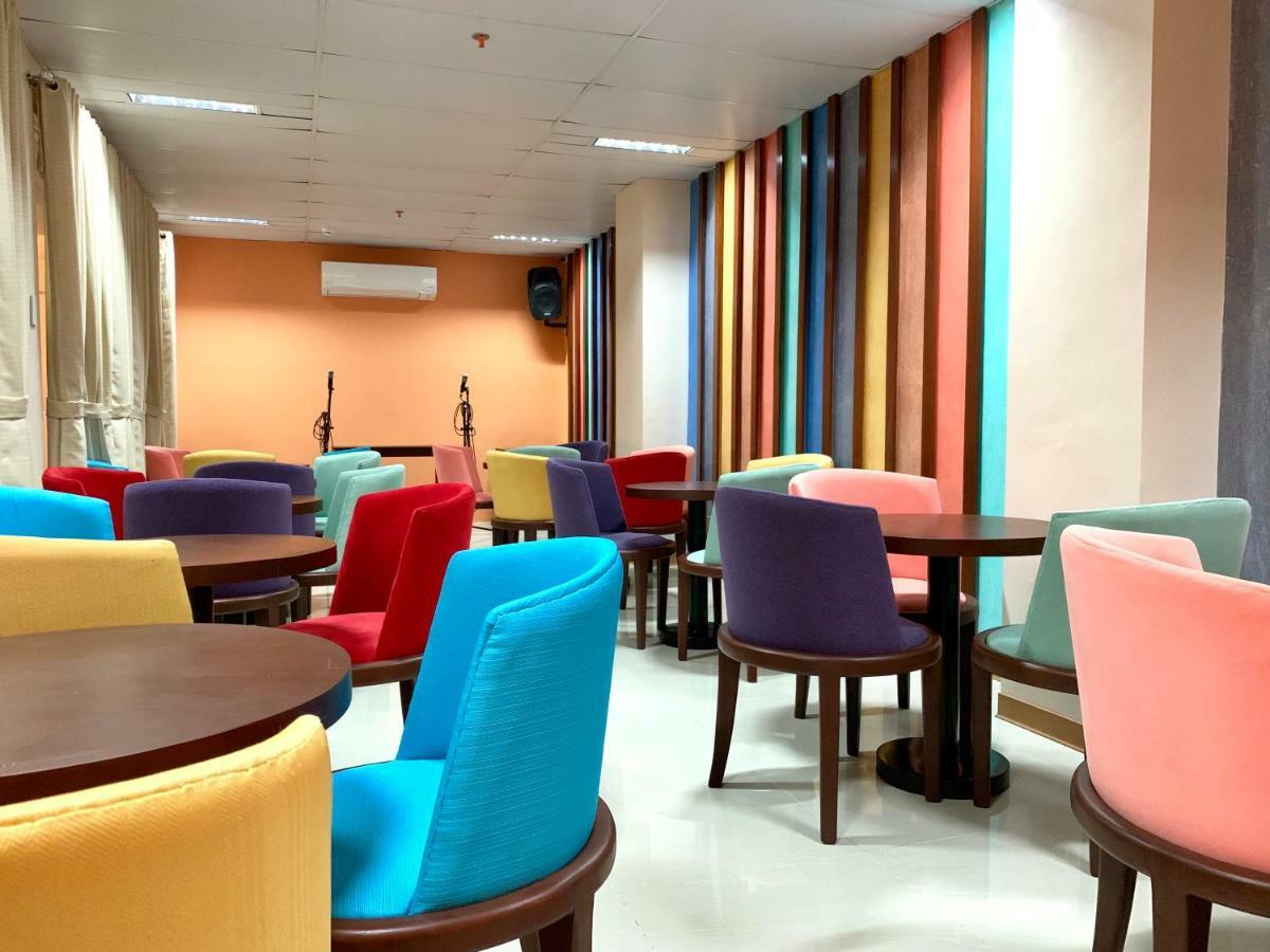 Davao Persimmon Suites Εξωτερικό φωτογραφία